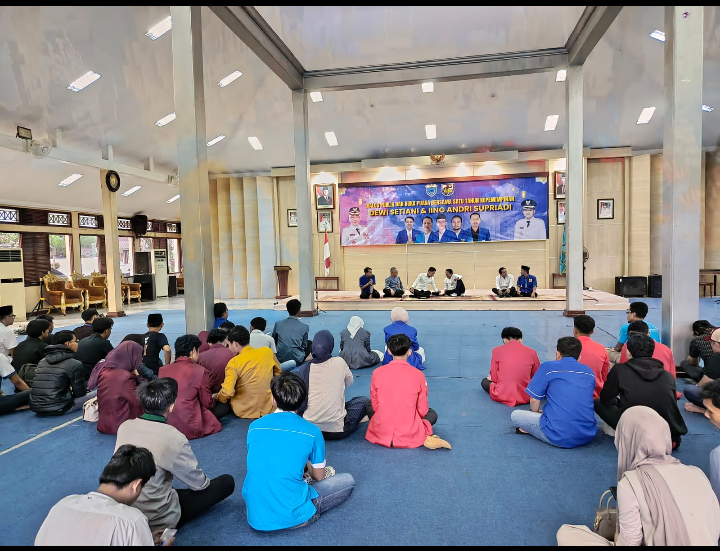 Satu Tahun Di Pimpin DEWI – IING KNPI Pandeglang Lakukan Dialog Evaluatif Dan Buka Puasa Bersama